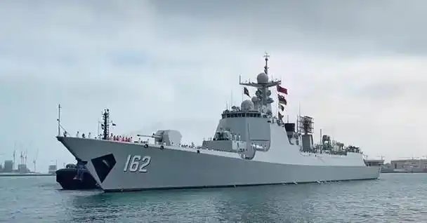 南宁舰跟银川舰跟失踪了一样!满世界的遨游,到底在执行什么任务