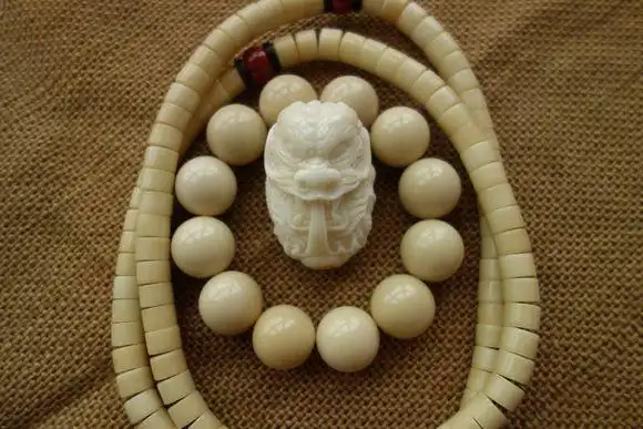 别瞧不起象牙果,包浆4年后,简直太惊艳啦!