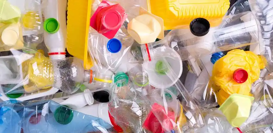 how can businesses move faster and smarter on plastic waste?