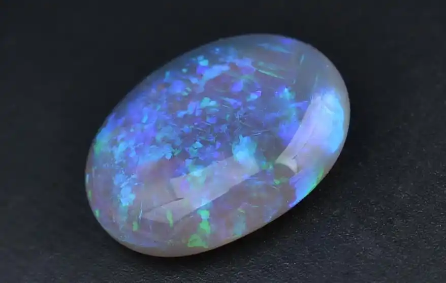 原创什么你要五彩斑斓的黑一一欧泊石说我可以