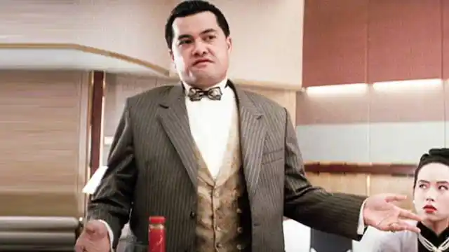 "香港地下皇帝"跛豪,一条腿换一生富贵,黑白两道无人敢惹!