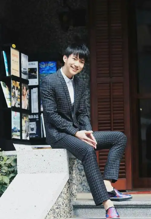 邱雨铄刘再融隋雨辰马琰,他拒绝可爱的幼儿教师那个视频蛮火的霍祈君