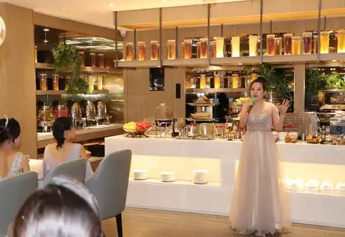 《我是女王》名媛晚宴派对——下郭贝乐文学幼儿园教师节特别活动