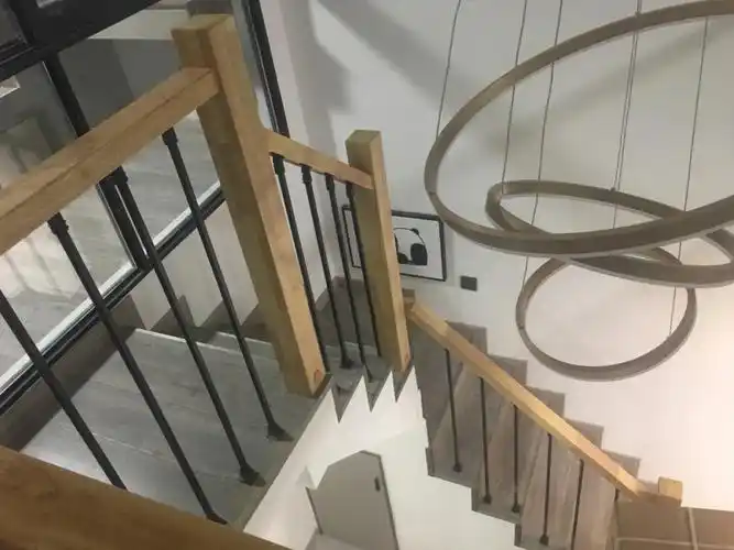 loft公寓装修扶手