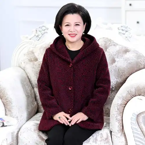 超大码中老年女秋冬服饰妈妈毛呢大衣加肥加大200斤老人奶奶外套