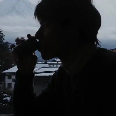 "男生头像/玩网男头/欧美头像/无水印男头/微信头像/朋友圈文案/黑色