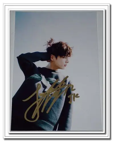 bts防弹少年团 田正国 亲笔签名 young forever宣传签名照 c款