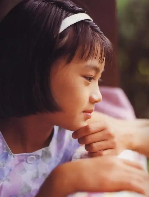 西村理香(日本女演员)_摘编百科