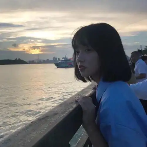 2020最火精致女生头像