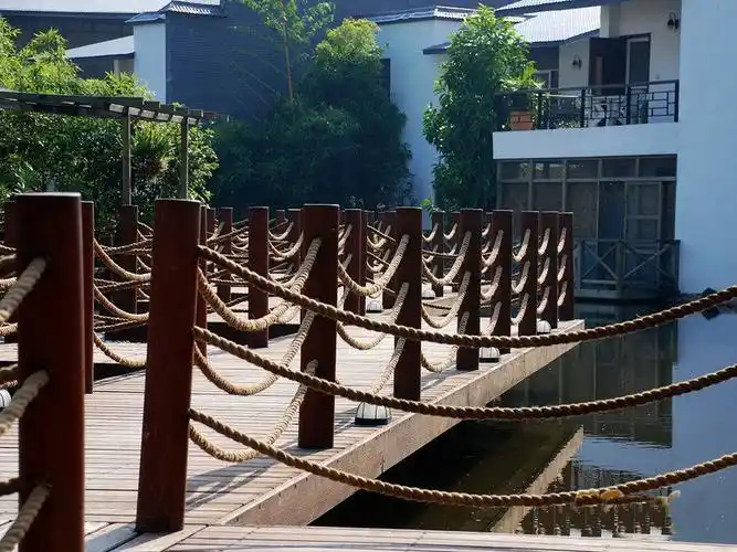 复古装饰,河道护栏,新农村建设景区护栏以及室外防腐木 麻绳