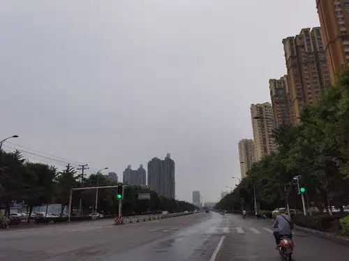 今天阴天,你有没有想我[脸红]奥利给