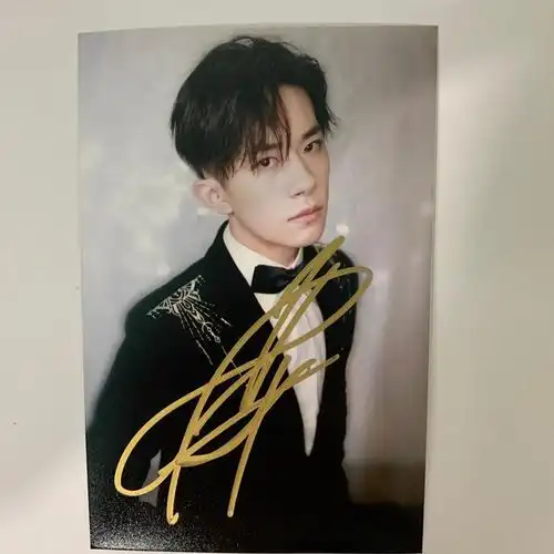 易烊千玺亲笔签名照周边明信片七夕送女朋友表白礼物送闺蜜礼物33