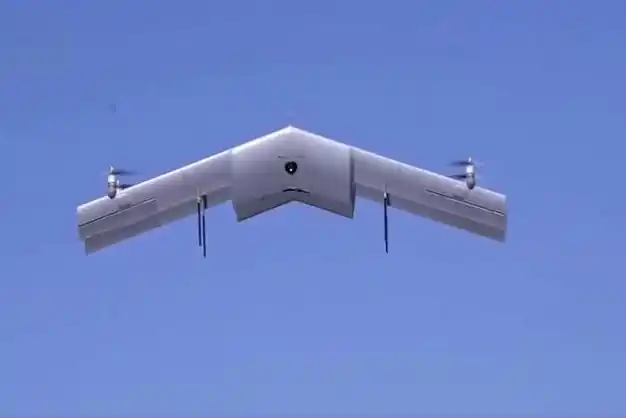 创新引领未来中国全球首创双飞翼垂直起降固定翼无人机惊艳亮相