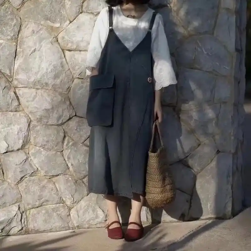 立体口袋牛仔背带裙