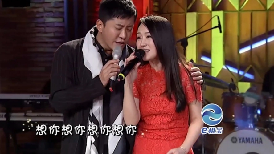 傲日其愣乌兰图雅现场一首《送亲歌》,唱的太好,听了不下一百遍