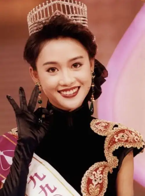 梁小冰:最美古装港姐,祝英台嫁给马文才