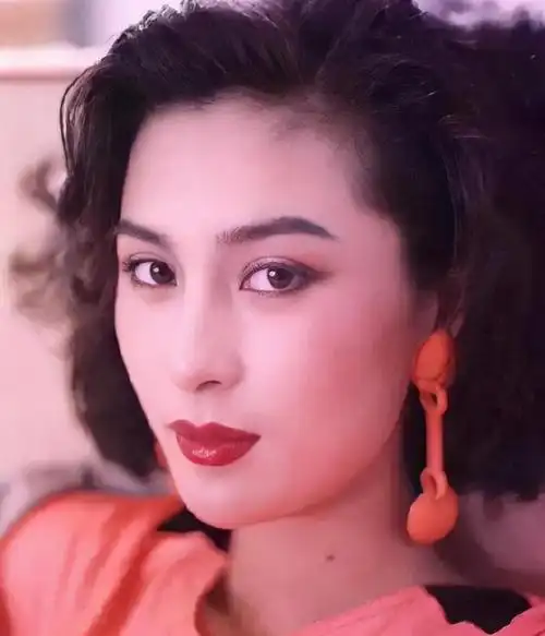 中国第一代国模叶继红美得出尘绝伦,后又成为成功商人