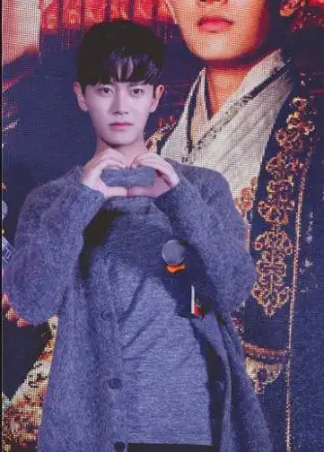 "广平王"任嘉伦 :男人应该有男人的样子