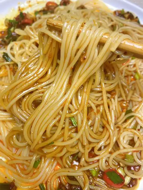 快试试这个酸辣凉拌面真的绝了7575