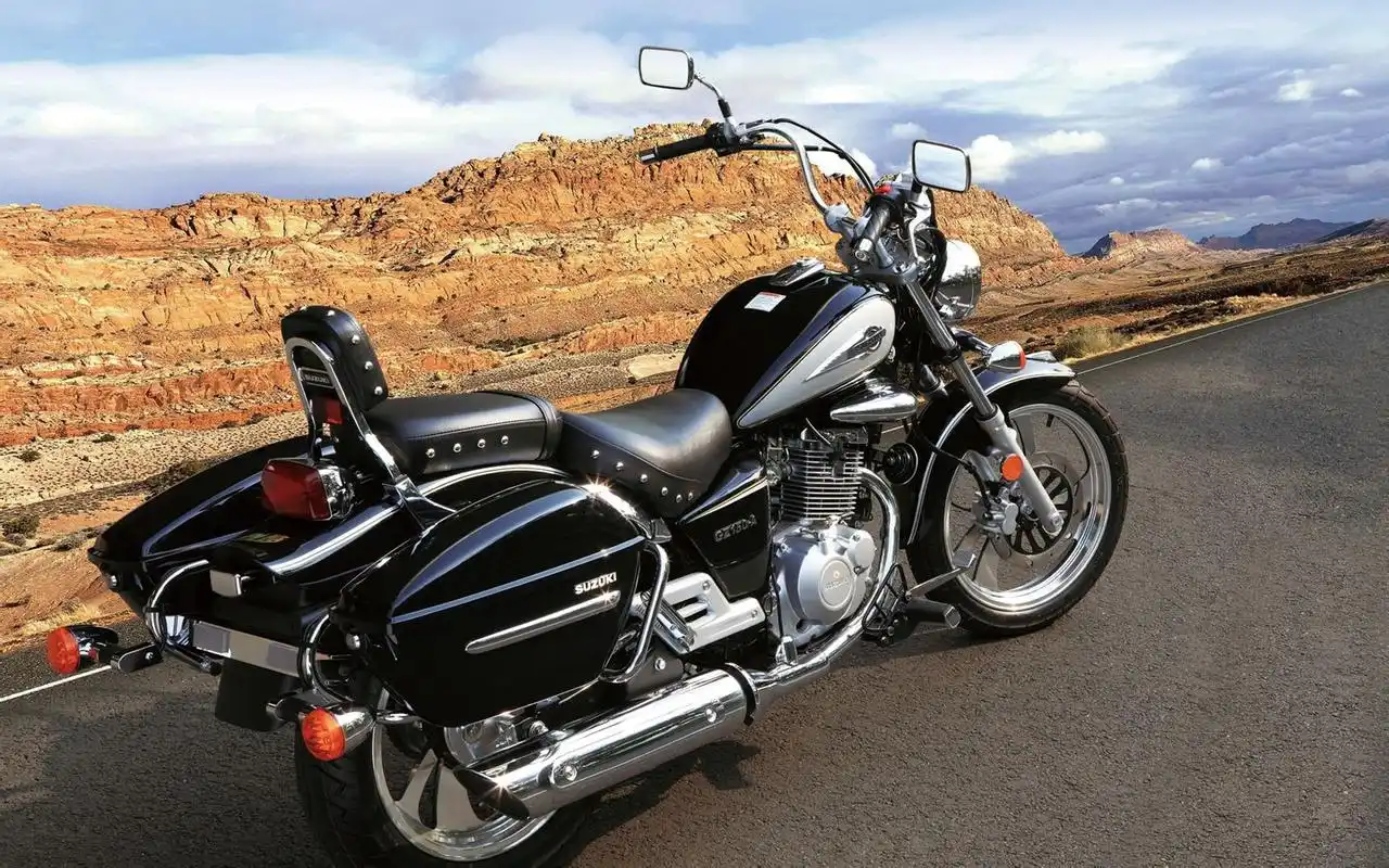 现在150摩托车质量上哪款好些?适合跑长途的?