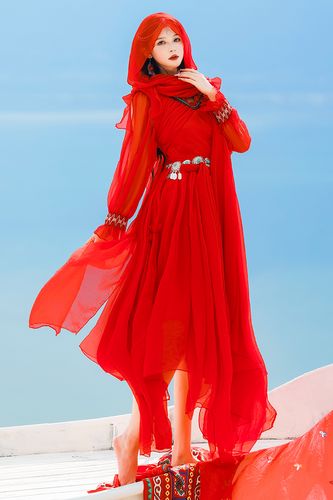 红色沙漠西藏旅游穿搭度假裙子云南民族风仙女拍照连衣裙大摆长裙