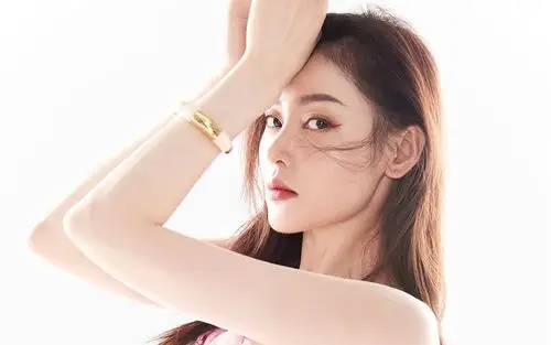 张天爱性感迷人写真桌面壁纸