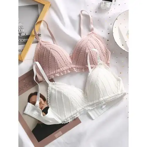 内衣女小胸聚拢无钢圈超薄款少女学生大胸显小调整型透气无痕胸罩