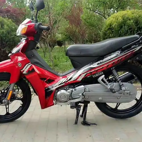 二手雅马哈110cc弯梁c8125cc弯梁电喷摩托车u8i8赛驰