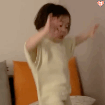 黄夏温表情包动图新视频太好笑了哈哈哈 恶龙喷火~ 快来吧小宝贝~ 我