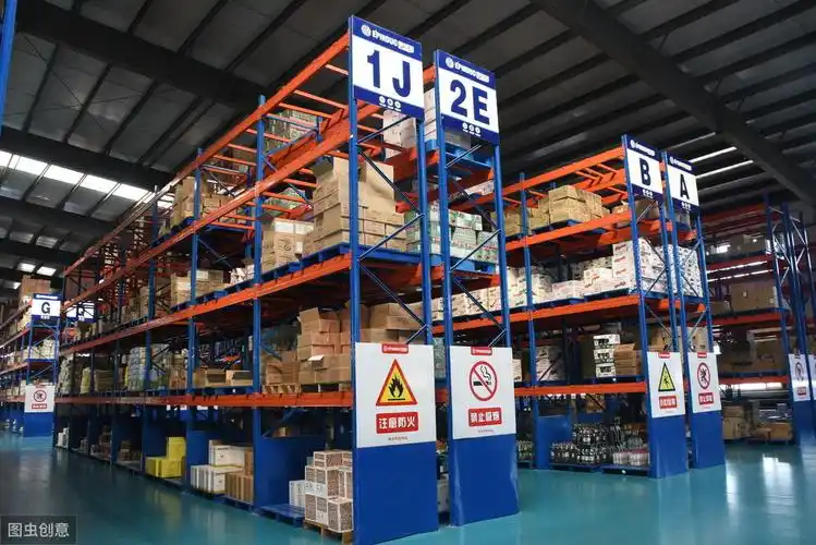 电商企业在双十一来临之前,需要提前准备好足够的货架_仓库