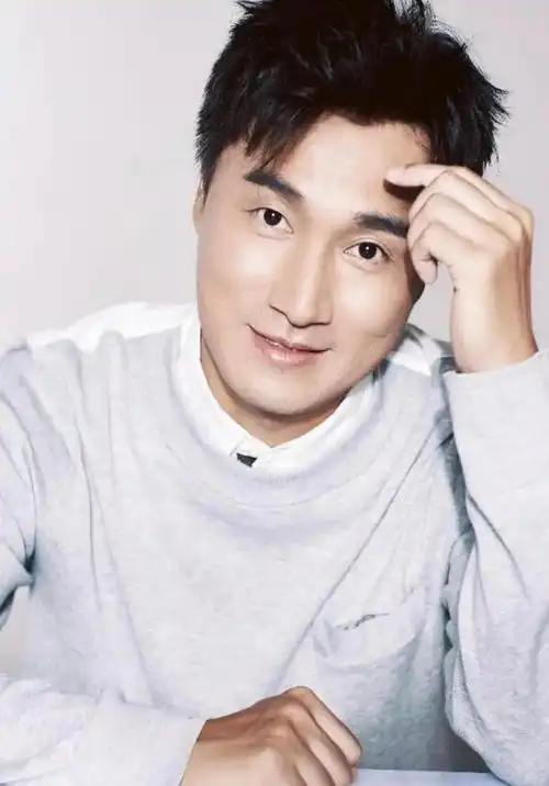 《小兵张嘎》演员表(在中国发展的十位日本男演员,也经常出演"鬼子"