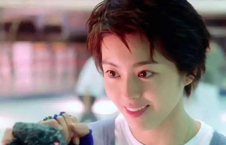 天后演唱会一家三口齐曝光,隐居归来幸福藏不住