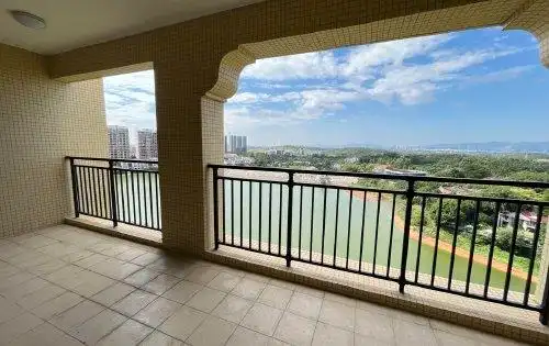 美林湖星汇半岛138平方左右3房湖边洋房