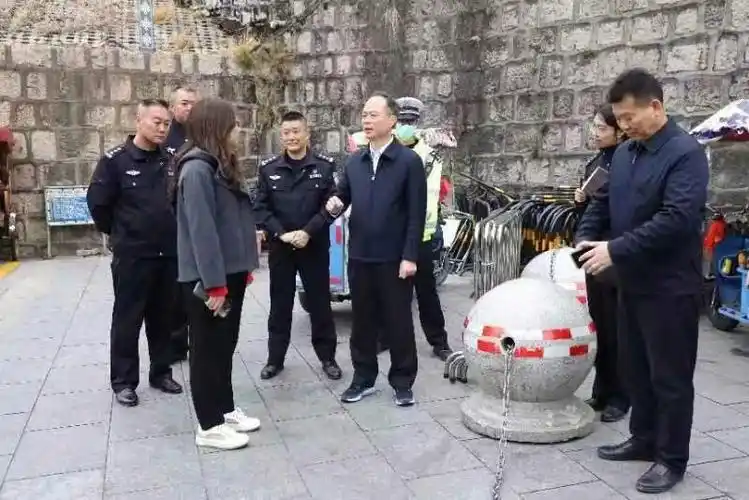 市交通运输局副局长邱建炜,湘桥区副区长,公安局长苏爱群,市公安局