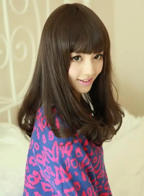 现货颜色: 自然黑,深棕色,浅棕色 假发长度: 长45cm(误差3cm以内)