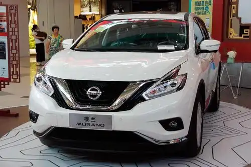 东风日产2019款楼兰北京上市 23.88万起售