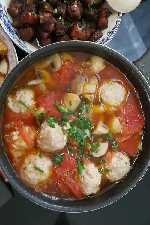 宁静致远2020做的番茄肉丸汤