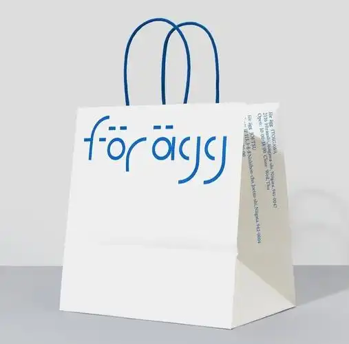 极简风的手提袋创意__财经头条