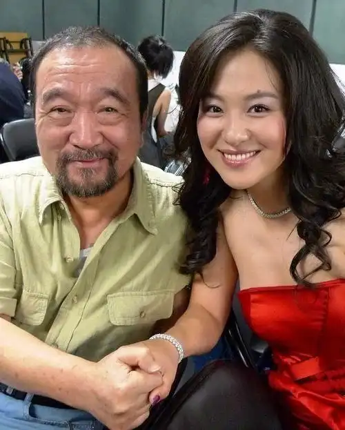 回顾李保田儿媳陈燕琳公公缺席我们的婚礼我用爱化解父子矛盾