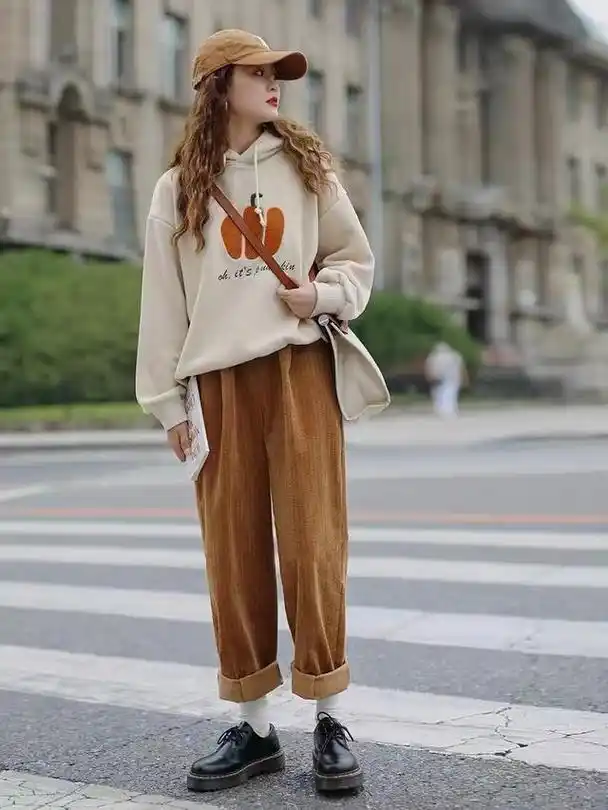 卫衣不知道怎么搭配,看完这个你就明白了