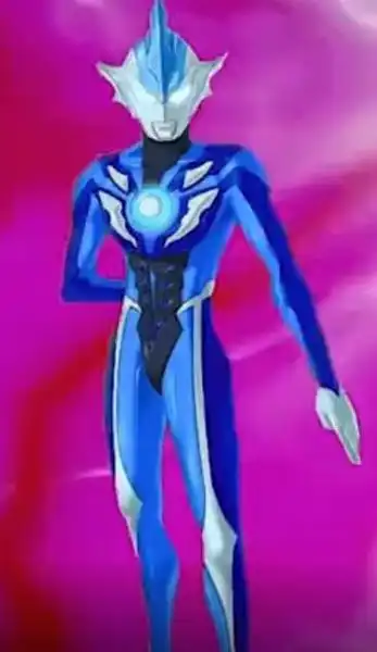托雷基亚奥特曼黑化前,本是蓝族战士,胸甲中封印了大半黑暗力量