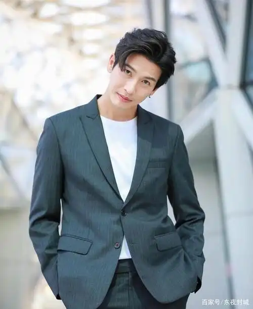 泰国推哥push近日采访表示运动过度,导致身体受损,生育孩子随缘