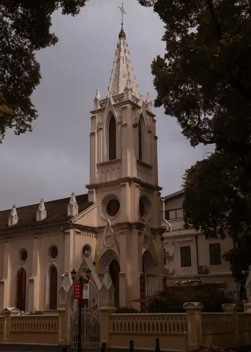 广东广州沙面教堂哥特式露德圣母堂