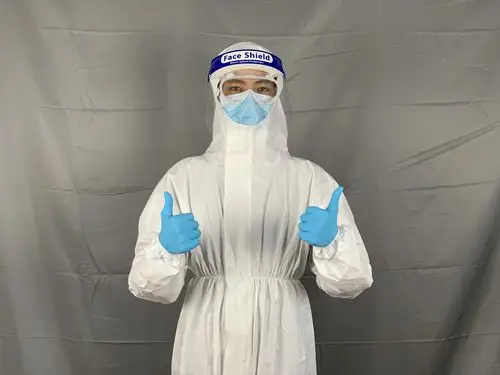 穿防护服的小姐姐这么多你知道医用防护服的工艺流程吗