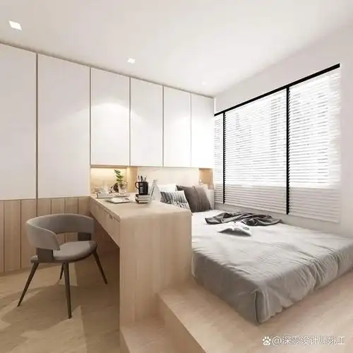书柜都有,收纳能力一点也不比15㎡卧室差,其实靠一些"心机"小设计