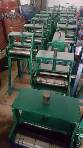 ca-09手动弯不锈钢槽机,小型弯槽机,金属滚槽机,手动弯圆槽机