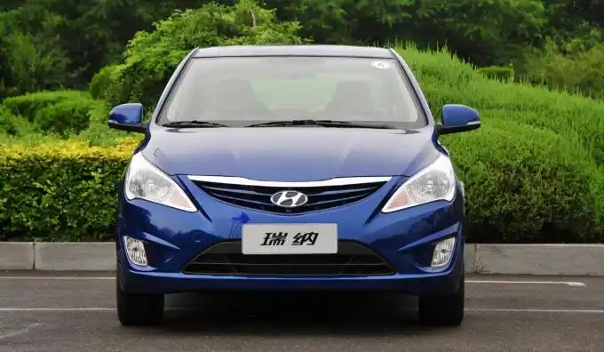 女士两厢3万一5万新车自动挡