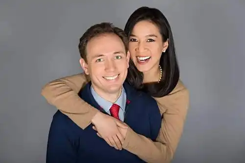 算什么男人离婚要老婆出律师费可当年的穷瘦小女孩早已活成冰雪女王