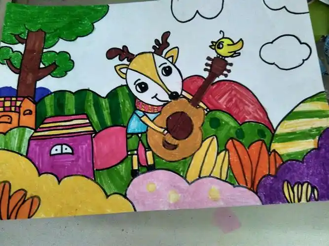 我是实验三小四年级(5)班的程旭蕾,我喜欢读书,画画,做手工,旅游.