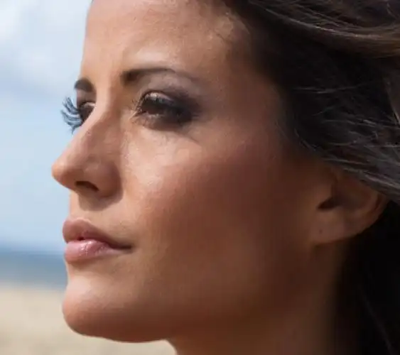 方法一:高斯模糊磨皮法